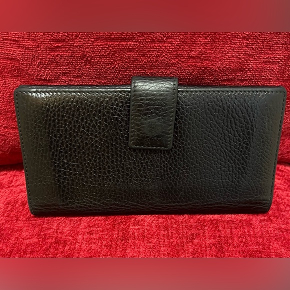GUCCI AUTHENTIC BLACK LONG PEBBLED LEATHER BIFOLD W/ SILVER PLATE HARDWARE. EUC - Picture 2 of 13